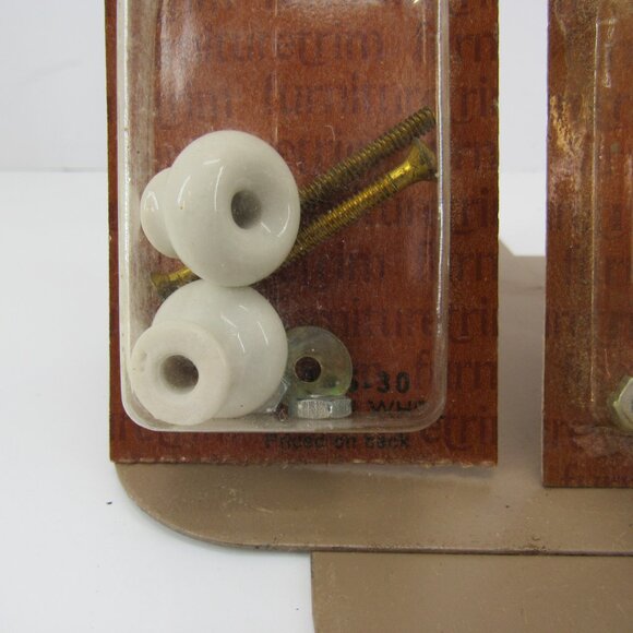 Amerock T-705 Knob Furnituretrim Porcelain 3/4" Cabinet Pulls Lot of 2 Boxes - Picture 3 of 7